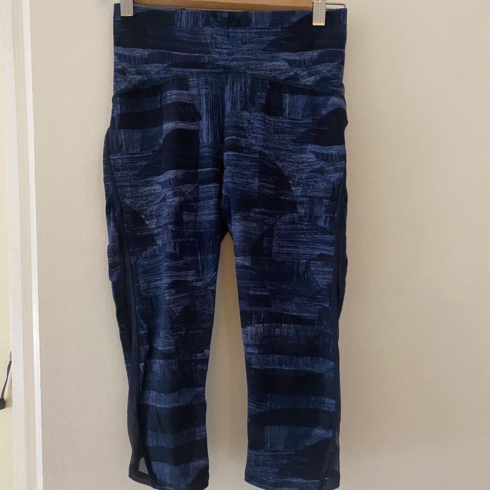 Lululemon crop leggings